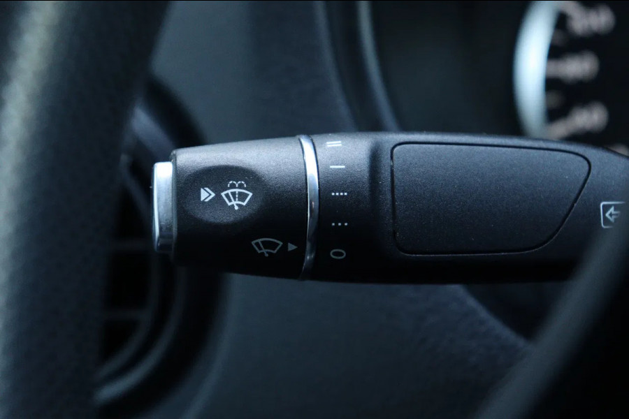 Mercedes-Benz Vito 114 CDi XL l AIRCO l NAVI l TREKHAAK l IMPERIAAL