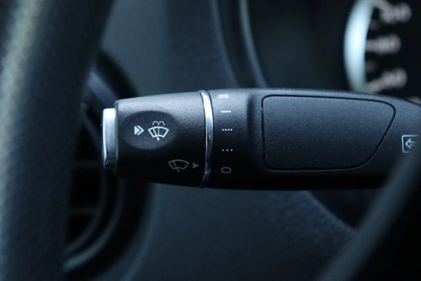 Mercedes-Benz Vito 114 CDi XL l AIRCO l NAVI l TREKHAAK l IMPERIAAL