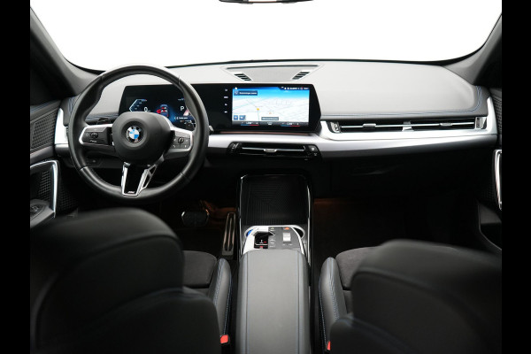 BMW X1 sDrive18i M-Sport | Leder Alcantara Sportstoelen | Navigatie | Cruise Control | Camera | Park Assist