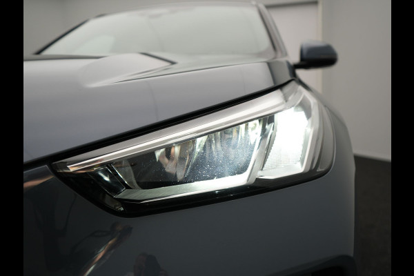BMW X1 sDrive18i M-Sport | Leder Alcantara Sportstoelen | Navigatie | Cruise Control | Camera | Park Assist