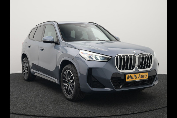 BMW X1 sDrive18i M-Sport | Leder Alcantara Sportstoelen | Navigatie | Cruise Control | Camera | Park Assist