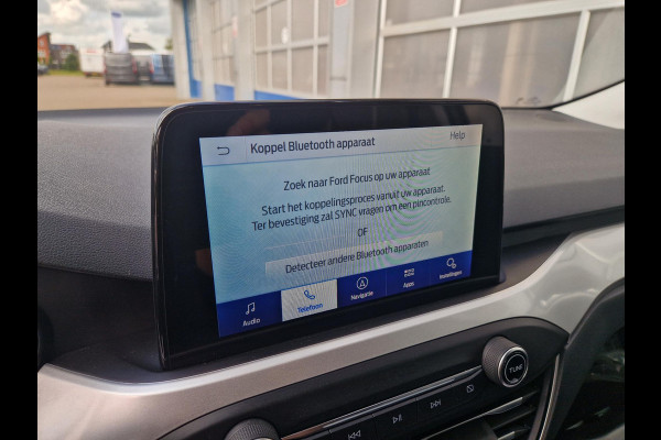 Ford FOCUS Wagon 1.0 EcoBoost Trend Edition Business | Wegklapbare Trekhaak | Stuur,stoel en voorruitverwarming | Camera achter | Cruisecontrol | Navigatie |
