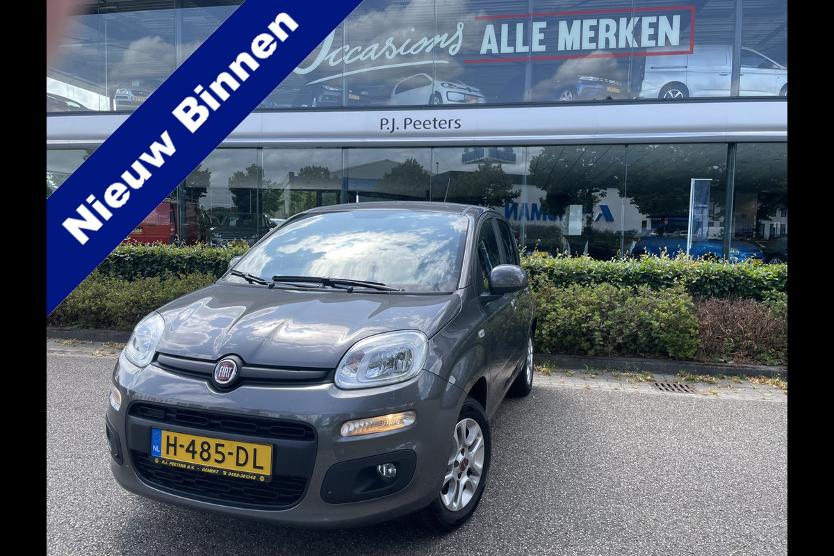 Fiat Panda 1.2 Lounge 5 zit plaatsen Airco - Bluetooth - Spiegels E V+VW - Centrale deurvergr. - E-Ramen voor - LMV 14"- ML Zeer goed onderhouden! Fiat Panda 1.2 Lounge 5 zit plaatsen Airco - Bluetooth - Spiegels E V+VW - Centrale deurvergr. - E-Ramen voor - LMV 14"- ML Zeer goed onderhouden!