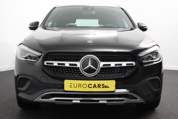 Mercedes-Benz GLA 200 Automaat Progressive Line | Navigatie | Stoelverwarming | Park Assist | Parkeersensoren | Camera | Spiegelpakket | LED koplamp High Performance | Elektrische achterklep | Seat-comfort Pack|