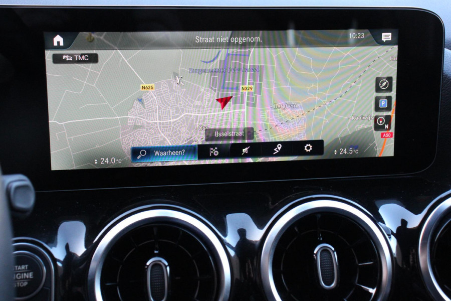 Mercedes-Benz GLA 200 Automaat Progressive Line | Navigatie | Stoelverwarming | Park Assist | Parkeersensoren | Camera | Spiegelpakket | LED koplamp High Performance | Elektrische achterklep | Seat-comfort Pack|