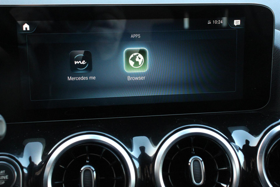 Mercedes-Benz GLA 200 Automaat Progressive Line | Navigatie | Stoelverwarming | Park Assist | Parkeersensoren | Camera | Spiegelpakket | LED koplamp High Performance | Elektrische achterklep | Seat-comfort Pack|