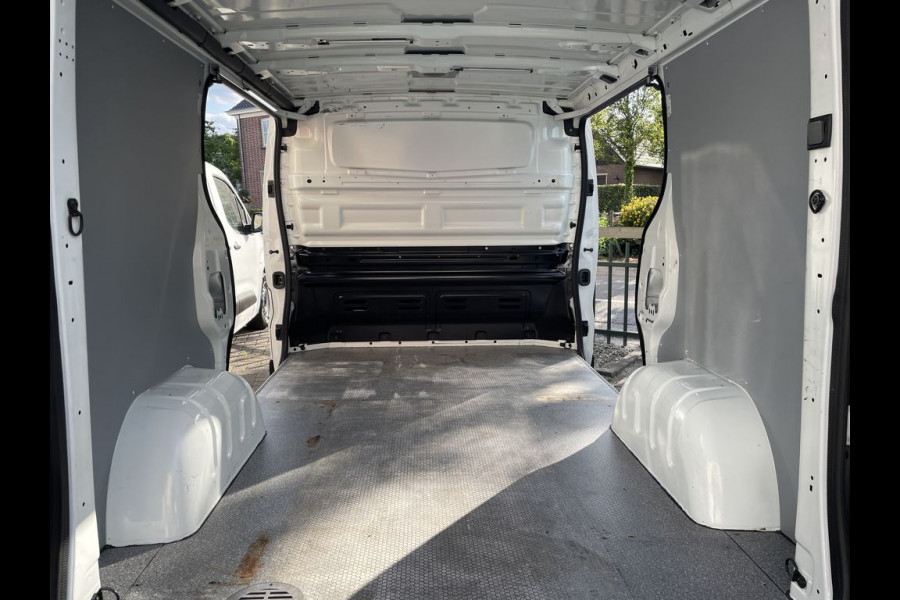 Renault Trafic 2.0 dCi 120pk E6 Comfort BPM Vrij! Lease €246 p/m, Airco, Trekhaak, 2x Schuifdeur, PDC, Cruise controle, , Onderhoudshistorie aanwezig