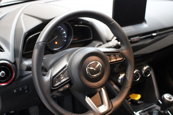 Mazda 2 1.5 e-SkyActiv-G 90 Homura Nieuwstaat zeer luxe auto