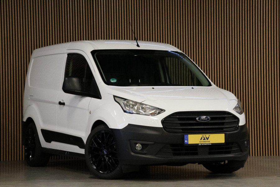 Ford Transit Connect 1.5 EcoBlue | PDC V+A | Airco | Trekhaak | Lederen bekleding | Dealer onderhouden | Nieuwe APK | Euro 6 | MF Stuur
