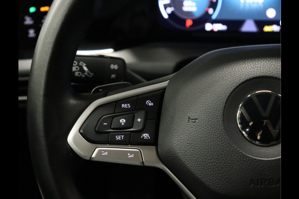 Volkswagen Golf 1.5 eTSI Style [DIGITAL DASH, ADAPTIVE CRUISE, APPLE CARPLAY, PDC V+A, MEMORY SEATS, MASSAGE STOELEN, NAVIGATIE, NIEUWSTAAT]