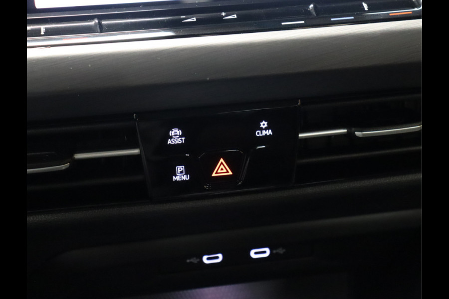 Volkswagen Golf 1.5 eTSI Style [DIGITAL DASH, ADAPTIVE CRUISE, APPLE CARPLAY, PDC V+A, MEMORY SEATS, MASSAGE STOELEN, NAVIGATIE, NIEUWSTAAT]
