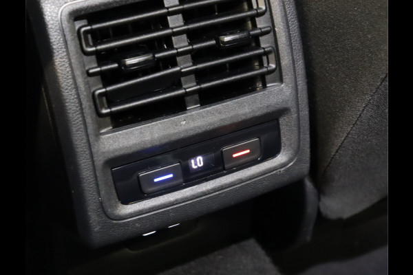 Volkswagen Golf 1.5 eTSI Style [DIGITAL DASH, ADAPTIVE CRUISE, APPLE CARPLAY, PDC V+A, MEMORY SEATS, MASSAGE STOELEN, NAVIGATIE, NIEUWSTAAT]