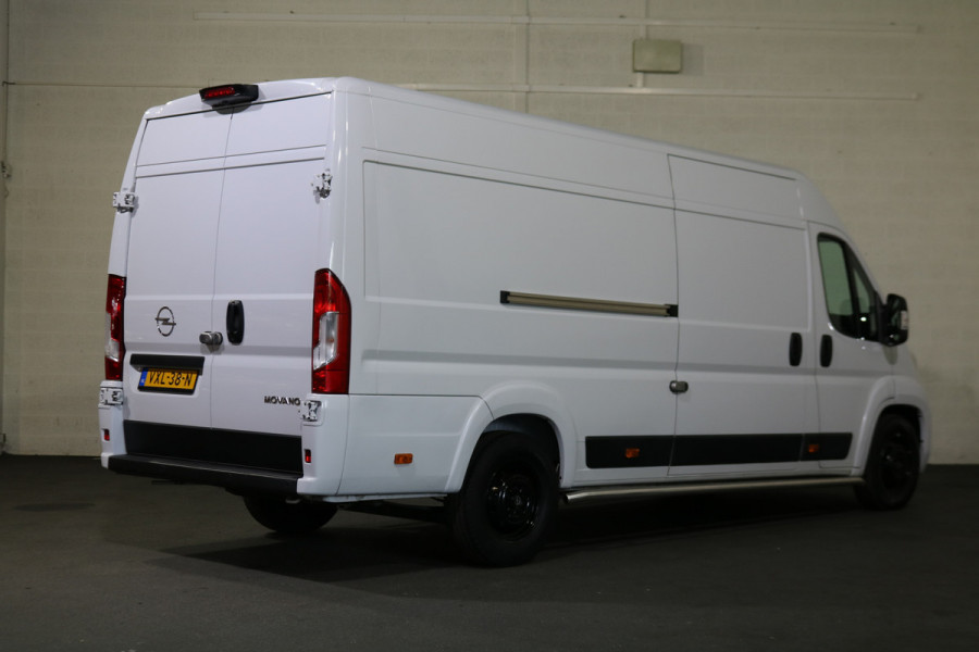 Opel Movano 2.2D 140pk L4 H2 Airco Navigatie Camera