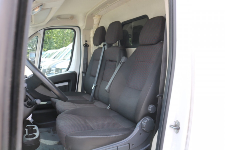 Opel Movano 2.2D 140pk L4 H2 Airco Navigatie Camera