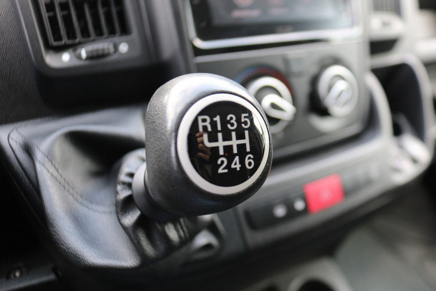 Opel Movano 2.2D 140pk L4 H2 Airco Navigatie Camera