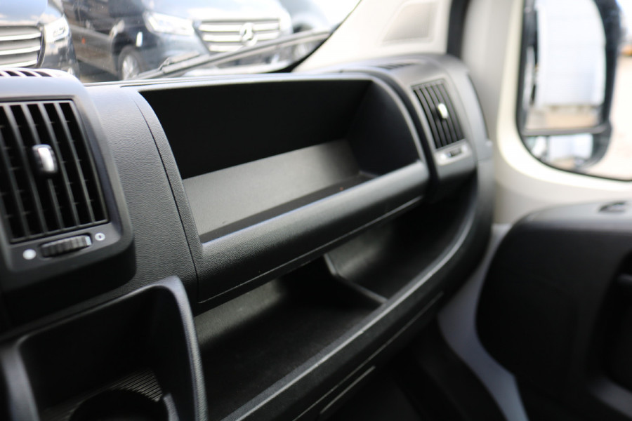 Opel Movano 2.2D 140pk L4 H2 Airco Navigatie Camera