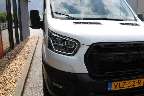 Ford Transit 2.0 TDCI 130pk Automaat L2 H2 Black Edition