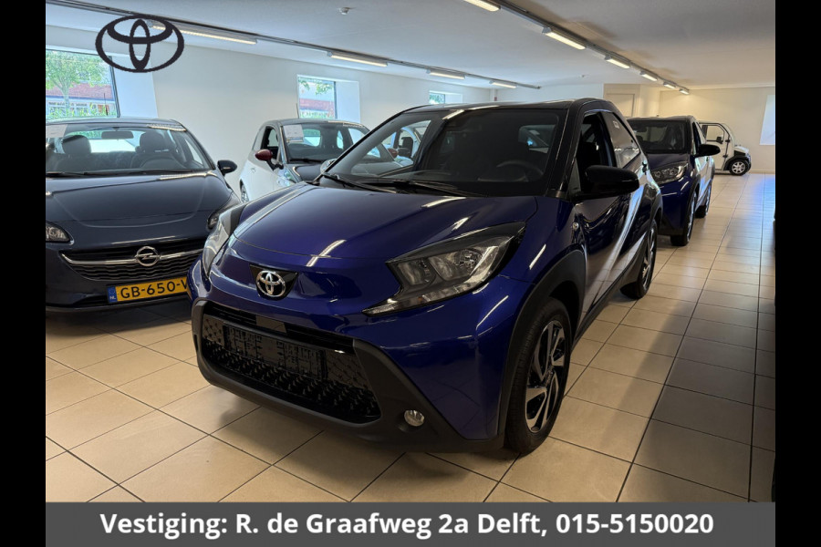 Toyota Aygo X 1.0 VVT-i S-CVT Pulse | Stoelverwarming | Adaptief Cruise Control | Achteruitrij Camera |