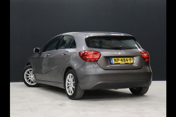Mercedes-Benz A-Klasse 180 Sport [CAMERA, NAVIGATIE, HALF LEDER, BLUETOOTH, CRUISE CONTROL, AIRCO, NIEUWSTAAT]