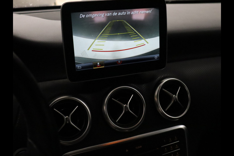 Mercedes-Benz A-Klasse 180 Sport [CAMERA, NAVIGATIE, HALF LEDER, BLUETOOTH, CRUISE CONTROL, AIRCO, NIEUWSTAAT]