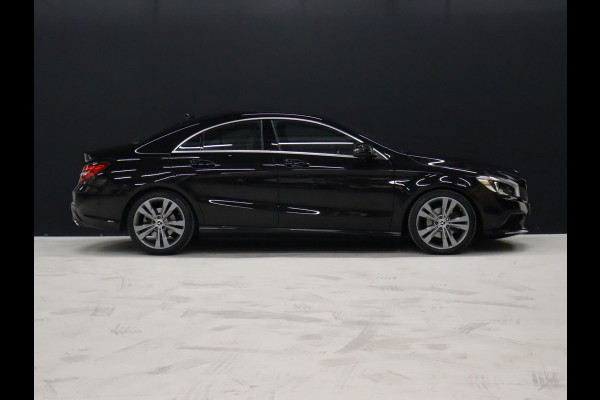 Mercedes-Benz CLA-Klasse 180 Sport [GROOT NAVIGATIE, ZWARTE HEMEL, STOELVERWARMING, PDC V+A, HALF LEDER, CRUISE CONTROL, AIRCO, NIEUWSTAAT]
