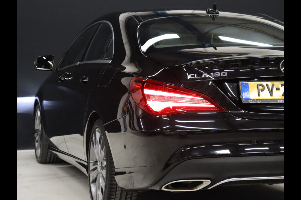 Mercedes-Benz CLA-Klasse 180 Sport [GROOT NAVIGATIE, ZWARTE HEMEL, STOELVERWARMING, PDC V+A, HALF LEDER, CRUISE CONTROL, AIRCO, NIEUWSTAAT]