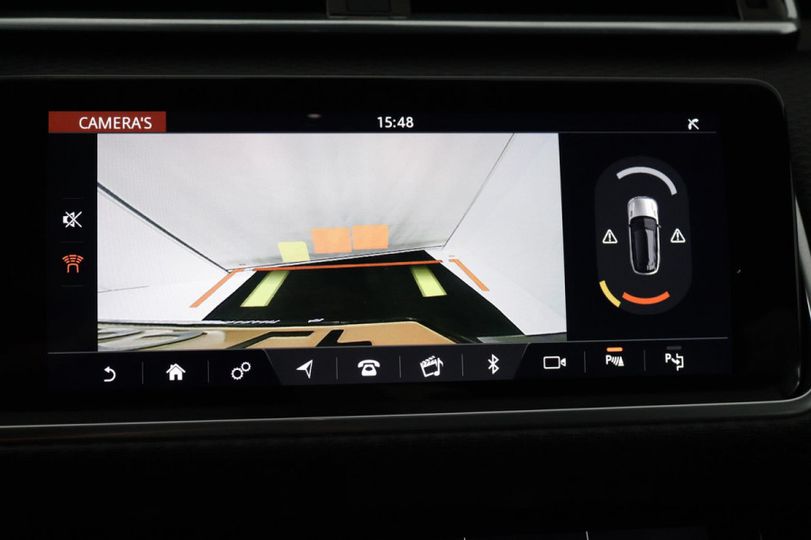 Land Rover Range Rover Velar 2.0 P250 Turbo AWD R-Dynamic SE (PANORAMADAK, STOELVERWARMING, CAMERA, NAVIGATIE, TREKHAAK, SFEER)