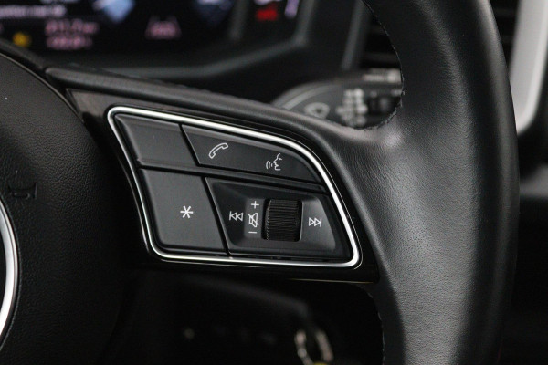Audi A1 Sportback 25 TFSI Pro Line (LANE-ASSIST, CRUISE CONTROL, NAVIGATIE, NL-AUTO, GOED ONDERHOUDEN)