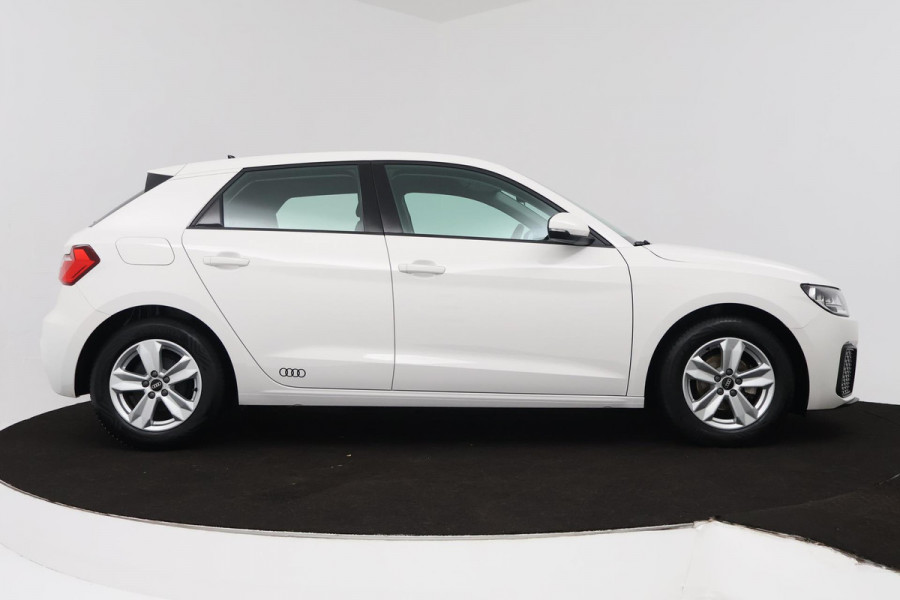 Audi A1 Sportback 25 TFSI Pro Line (LANE-ASSIST, CRUISE CONTROL, NAVIGATIE, NL-AUTO, GOED ONDERHOUDEN)
