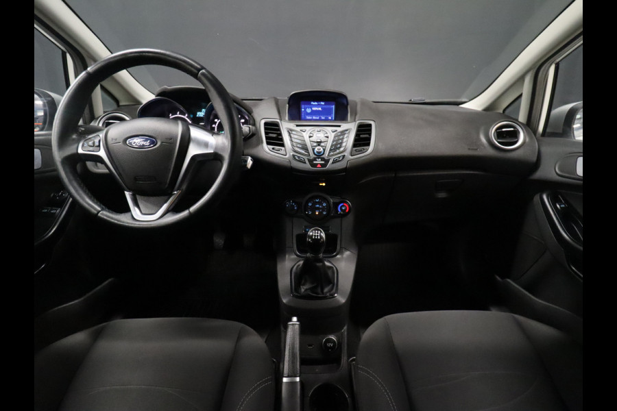 Ford Fiesta 1.0 Style Ultimate [AIRCO, NAVIGATIE, BLUETOOTH, RADIO, CD-SPELER, NIEUWSTAAT]