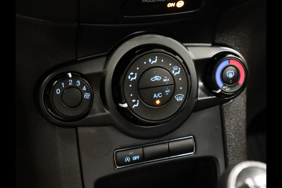 Ford Fiesta 1.0 Style Ultimate [AIRCO, NAVIGATIE, BLUETOOTH, RADIO, CD-SPELER, NIEUWSTAAT]