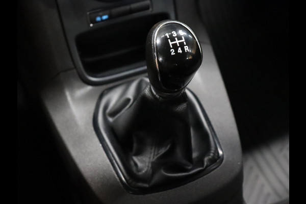 Ford Fiesta 1.0 Style Ultimate [AIRCO, NAVIGATIE, BLUETOOTH, RADIO, CD-SPELER, NIEUWSTAAT]