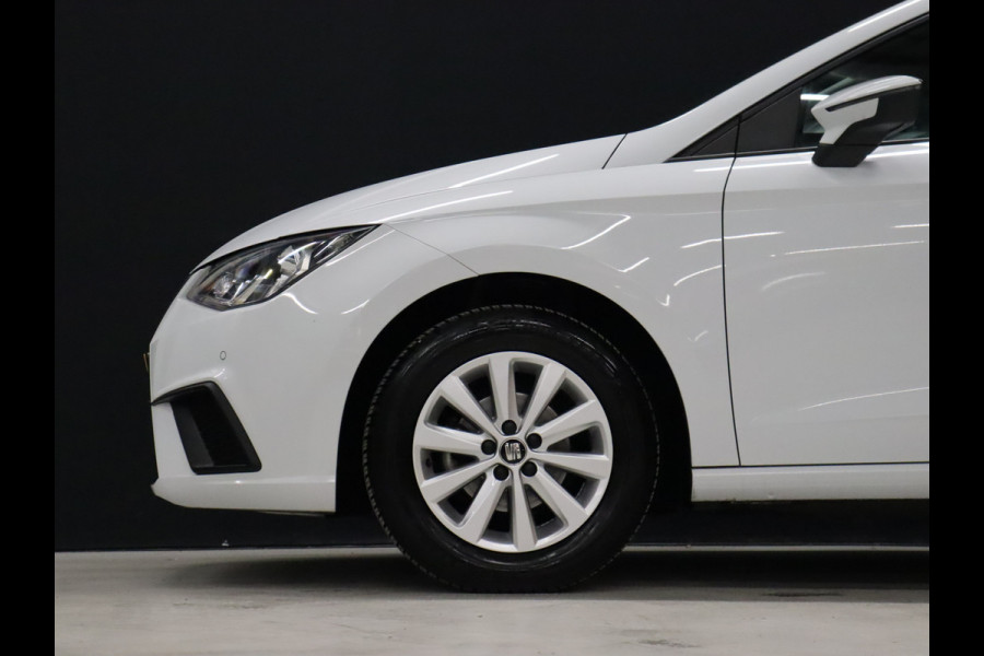 Seat Ibiza 1.0 TSI Style Business Intense [TREKHAAK, APPLE CARPLAY, ANDROID, CAMERA, PDC V+A, CRUISE, CLIMATE, NIEUWSTAAT]