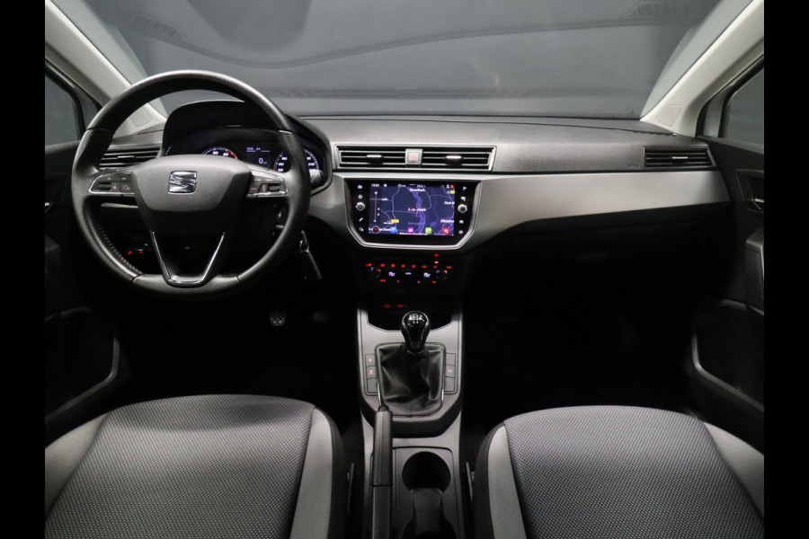 Seat Ibiza 1.0 TSI Style Business Intense [TREKHAAK, APPLE CARPLAY, ANDROID, CAMERA, PDC V+A, CRUISE, CLIMATE, NIEUWSTAAT]