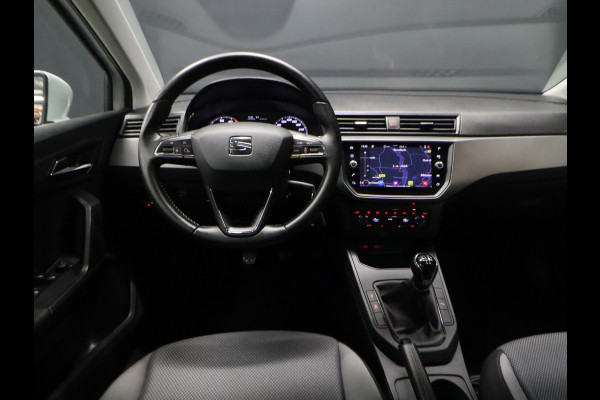 Seat Ibiza 1.0 TSI Style Business Intense [TREKHAAK, APPLE CARPLAY, ANDROID, CAMERA, PDC V+A, CRUISE, CLIMATE, NIEUWSTAAT]