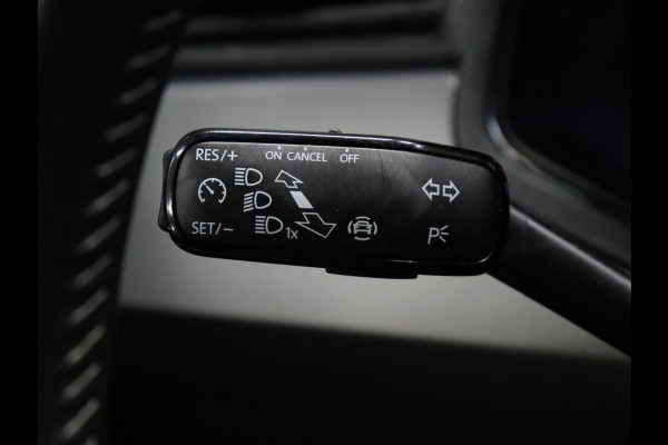 Seat Ibiza 1.0 TSI Style Business Intense [TREKHAAK, APPLE CARPLAY, ANDROID, CAMERA, PDC V+A, CRUISE, CLIMATE, NIEUWSTAAT]