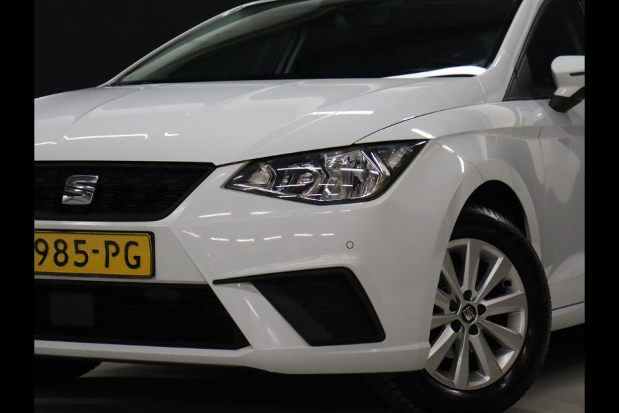 Seat Ibiza 1.0 TSI Style Business Intense [TREKHAAK, APPLE CARPLAY, ANDROID, CAMERA, PDC V+A, CRUISE, CLIMATE, NIEUWSTAAT]
