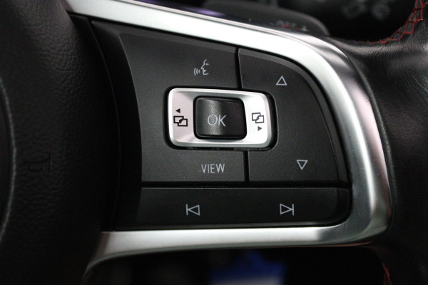 Volkswagen Polo 2.0 TSI GTI (PANORAMADAK, NL-AUTO, NAVIGATIE, ACHTERUITRIJCAMERA, AUTOMAAT, CRUISE ADAPTIEF, PARKEERSENSOREN)