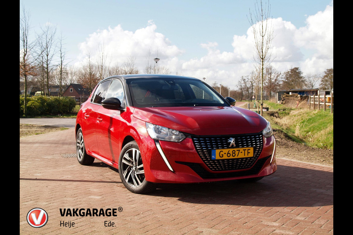 Peugeot 208 1.2 PureTech Blue Lease Allure | Apple Carplay | 100 PK | Two-Tone | Achteruitrijcamera | Navigatie | Peugeot 208 1.2 PureTech Blue Lease Allure | Apple Carplay | 100 PK | Two-Tone | Achteruitrijcamera | Navigatie |