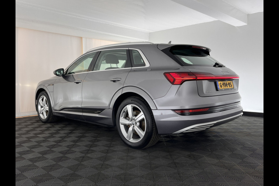 Audi e-tron 50 Quattro Advanced Launch-Edition-Plus 71 kWh [ 3-Fase ] (INCL-BTW) *PANO | LUXURY-LEATHER | FULL-LED | ADAPTIVE-CRUISE | MEMORY-PACK | DIGI-COCKPIT | HEATED-COMFORTSEATS | CARPLAY | NAVI-FULLMAP | ECC | SHIFT-PADDLES | LANE-ASSIST | PDC | 20''ALU*
