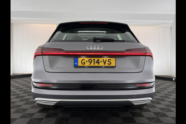 Audi e-tron 50 Quattro Advanced Launch-Edition-Plus 71 kWh [ 3-Fase ] (INCL-BTW) *PANO | LUXURY-LEATHER | FULL-LED | ADAPTIVE-CRUISE | MEMORY-PACK | DIGI-COCKPIT | HEATED-COMFORTSEATS | CARPLAY | NAVI-FULLMAP | ECC | SHIFT-PADDLES | LANE-ASSIST | PDC | 20''ALU*