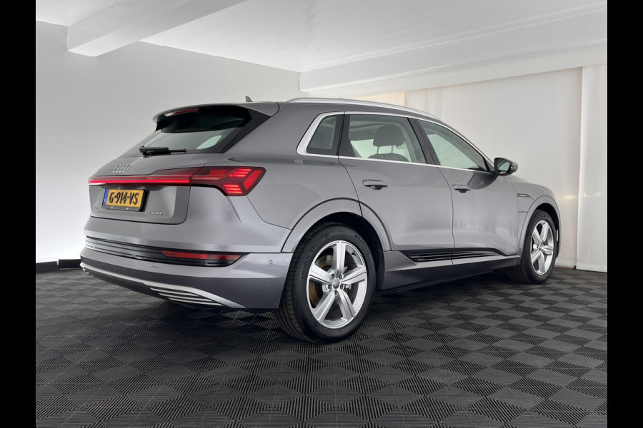 Audi e-tron 50 Quattro Advanced Launch-Edition-Plus 71 kWh [ 3-Fase ] (INCL-BTW) *PANO | LUXURY-LEATHER | FULL-LED | ADAPTIVE-CRUISE | MEMORY-PACK | DIGI-COCKPIT | HEATED-COMFORTSEATS | CARPLAY | NAVI-FULLMAP | ECC | SHIFT-PADDLES | LANE-ASSIST | PDC | 20''ALU*