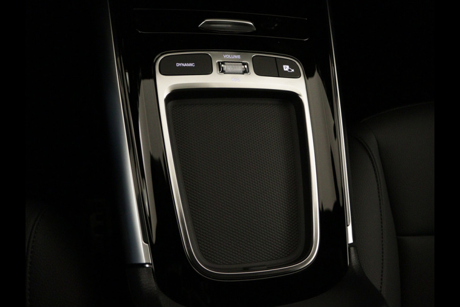 Mercedes-Benz B-Klasse 250 e Business Line | Zitcomfortpakket | Warmtewerend, donkergetint glas achter | USB-pakket plus | EASY PACK achterklep | Dodehoekassistent | Verwarmde stoelen vooraan |