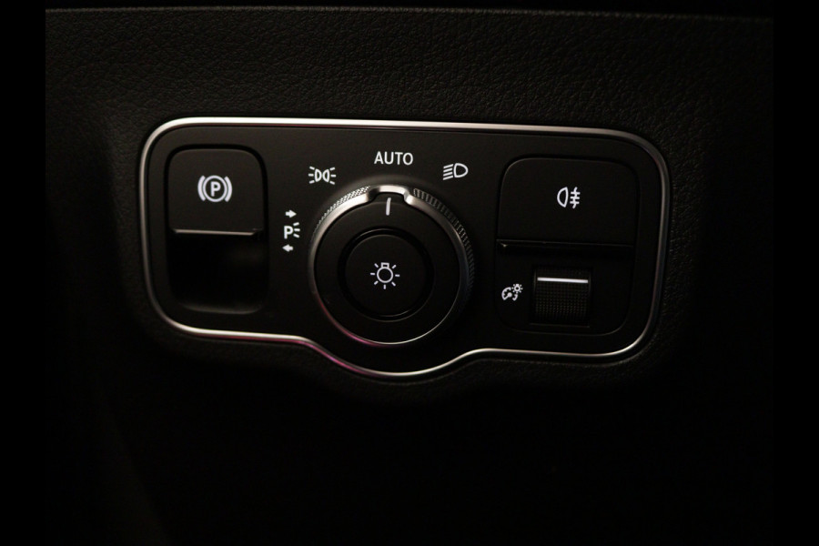 Mercedes-Benz B-Klasse 250 e Business Line | Zitcomfortpakket | Warmtewerend, donkergetint glas achter | USB-pakket plus | EASY PACK achterklep | Dodehoekassistent | Verwarmde stoelen vooraan |