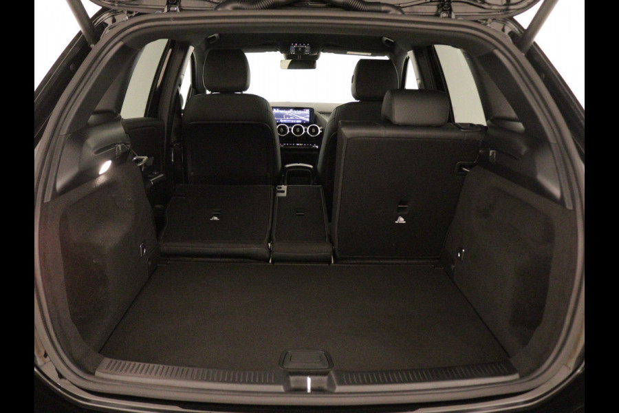 Mercedes-Benz B-Klasse 250 e Business Line | Zitcomfortpakket | Warmtewerend, donkergetint glas achter | USB-pakket plus | EASY PACK achterklep | Dodehoekassistent | Verwarmde stoelen vooraan |