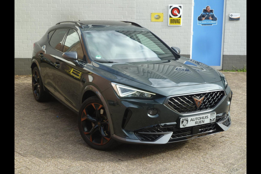 CUPRA Formentor 1.4 e-Hybrid VZ Performance |Panodak|Keyless-Entry/Go|Blindspot|Stoel/Stuurverwarming|Adaptive-Cruise|Carplay