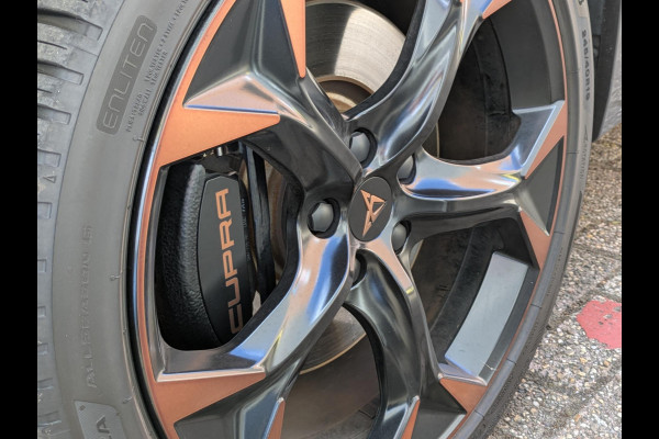 CUPRA Formentor 1.4 e-Hybrid VZ Performance |Panodak|Keyless-Entry/Go|Blindspot|Stoel/Stuurverwarming|Adaptive-Cruise|Carplay