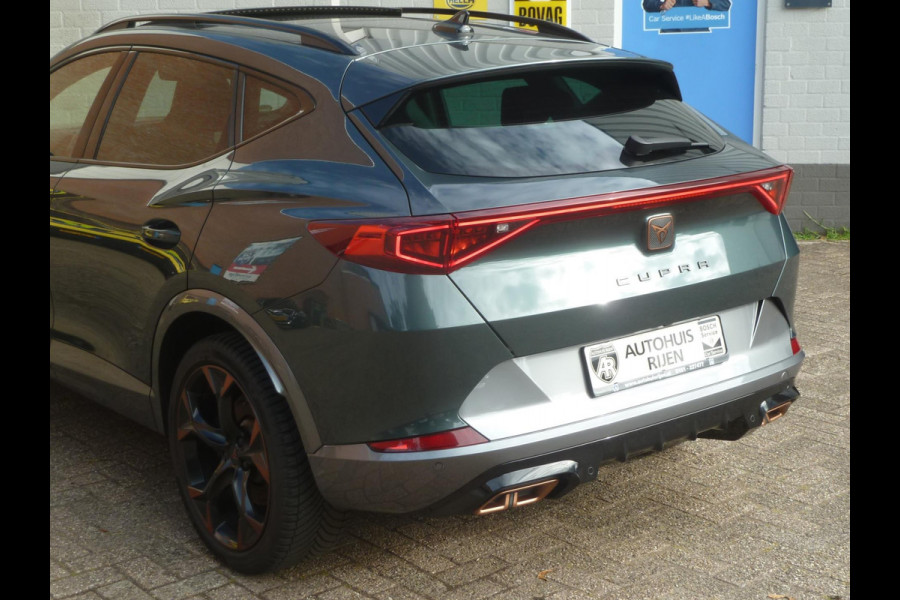 CUPRA Formentor 1.4 e-Hybrid VZ Performance |Panodak|Keyless-Entry/Go|Blindspot|Stoel/Stuurverwarming|Adaptive-Cruise|Carplay