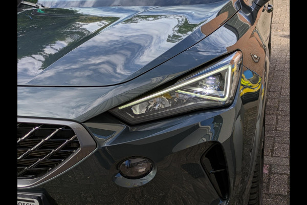 CUPRA Formentor 1.4 e-Hybrid VZ Performance |Panodak|Keyless-Entry/Go|Blindspot|Stoel/Stuurverwarming|Adaptive-Cruise|Carplay