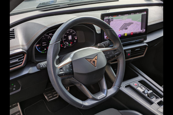 CUPRA Formentor 1.4 e-Hybrid VZ Performance |Panodak|Keyless-Entry/Go|Blindspot|Stoel/Stuurverwarming|Adaptive-Cruise|Carplay